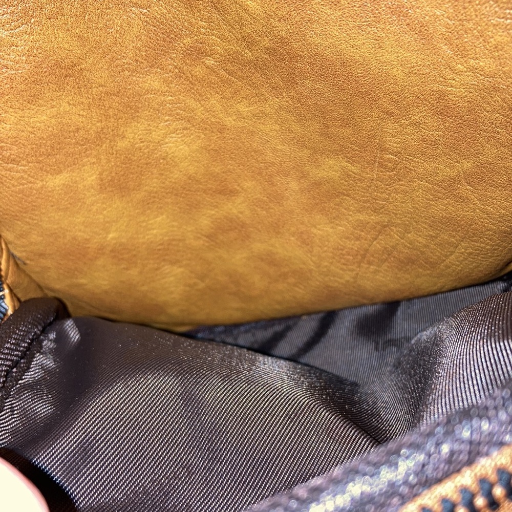 Unbranded backpack - Picture 5 of 9